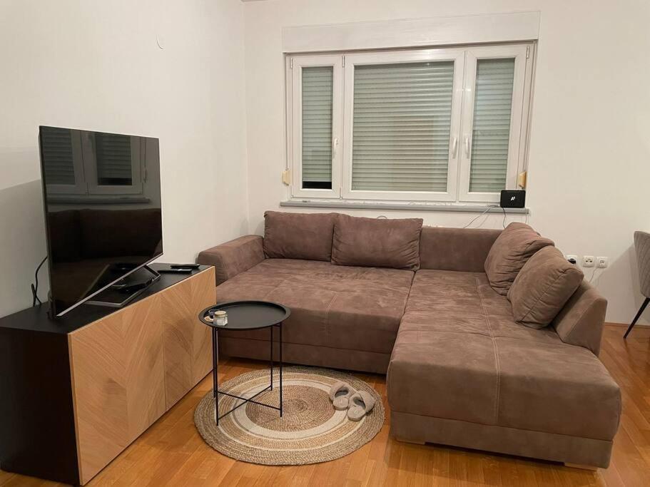 Appartement Mely Rose à Ljubljana Extérieur photo