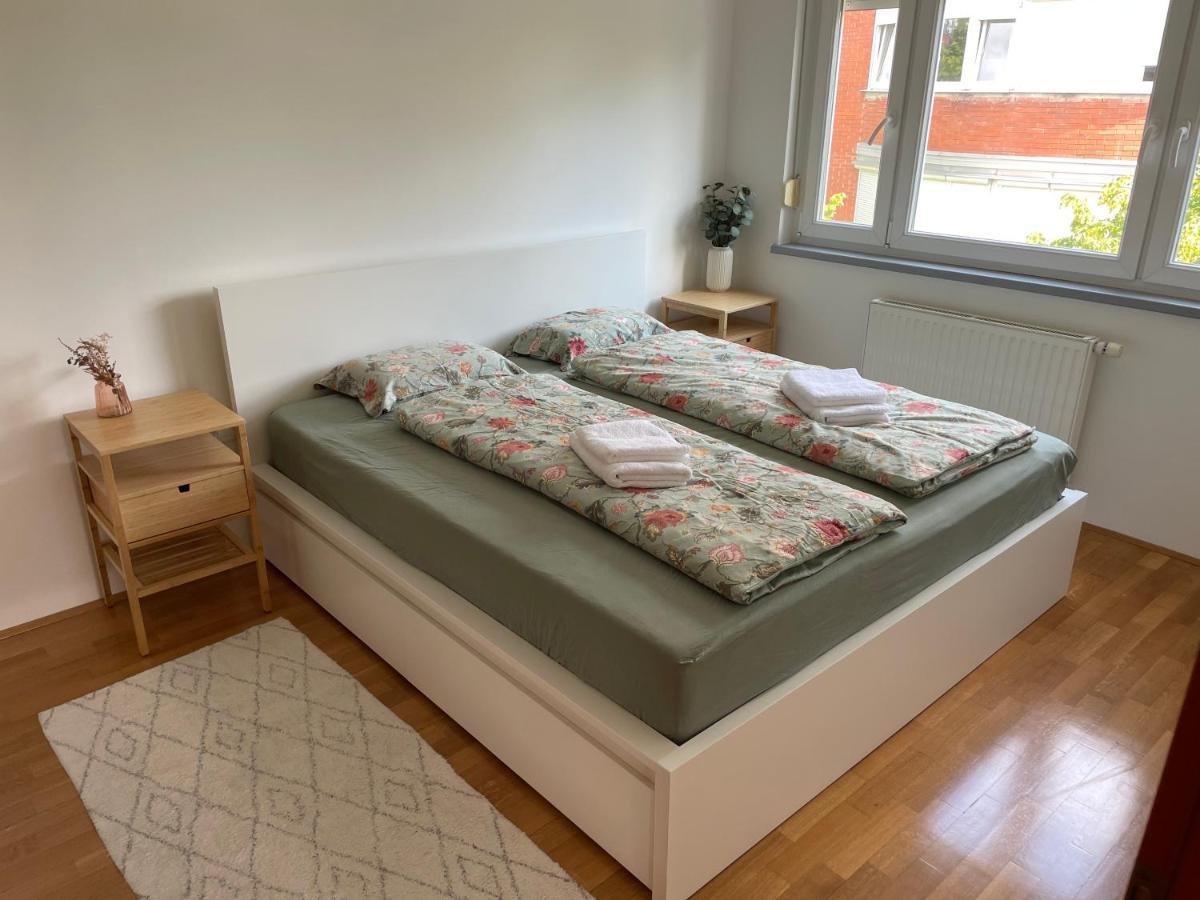 Appartement Mely Rose à Ljubljana Extérieur photo